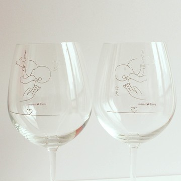 Minimalist簡單愛系列|訂製健康長大紅酒對杯—文字雕刻