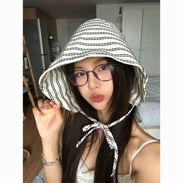 【臺灣-出貨】夏季法式大簷漁夫帽子女小衆條紋顯臉小百搭遮臉水桶帽遮陽防曬帽 TYX9