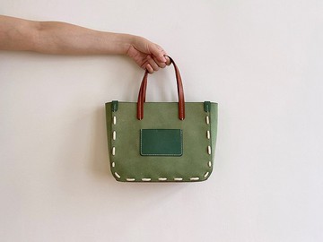 手工縫製裝飾米白粗繩皮革手提包