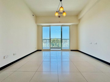 買房推薦《浪琴》南寮樹海景觀｜輕屋齡首購2房平車｜新竹市北區尚濱路