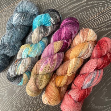 fufugarden手染線兔絨綿韻系列-羊毛兔毛-鉤針棒真-編織衣物