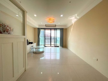 單元二旁公益黎明商圈｜佳泰新都苑｜高樓景觀三房平車｜台中市南屯區永春東七路