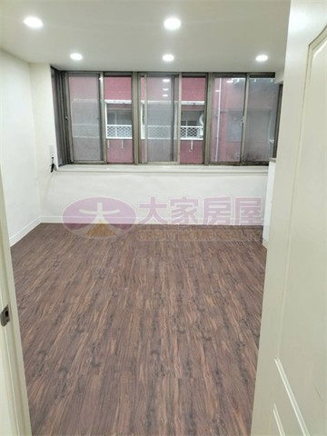 信義區低總價新裝宅｜台北市信義區和平東路三段