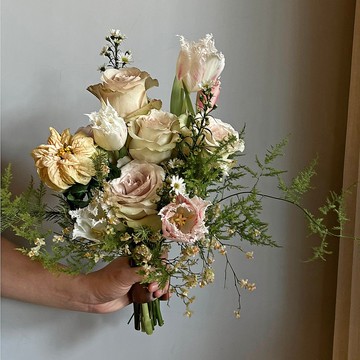 SCwed 客製新娘手捧花 直立握式鮮花