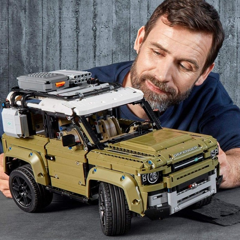 レゴ　テクニック ランドローバー・ディフェンダー 42110　組み立て済み LEGO TECHNIC レゴ テクニック ランドローバー・ディフェンダー