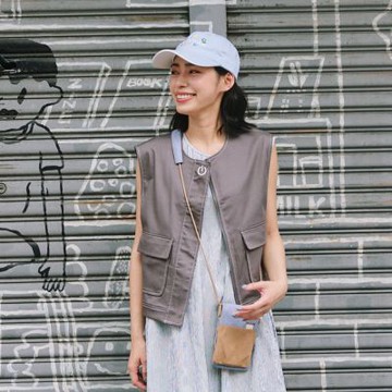 【Dailo】開機單寧短版無袖背心 藍 深藍 灰
