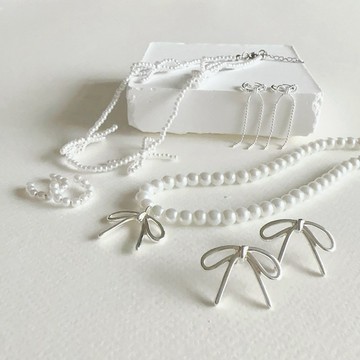 現貨-珍珠蝴蝶結項鍊 蝴蝶結頸鍊choker【959042】蝴蝶結銀針耳環 珍珠耳骨夾 蝴蝶結飄帶流蘇耳夾 無耳洞耳環