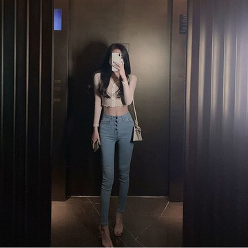 2021秋冬季新款排扣牛仔褲女高腰顯瘦顯高緊身彈力九分鉛筆小腳褲