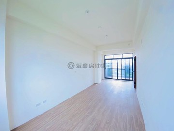 正14期臨路七層樓三車位電梯豪墅｜台中市北屯區松柏二街