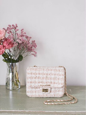 優雅珍珠裝飾毛呢格紋掀蓋式鍊條小方包(8A43F0J3400) - Maison de FLEUR