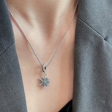 小寶s925純銀鋯石雪花吊墜女僅吊墜項鏈掛墜項墜高級輕奢秋冬銀飾
