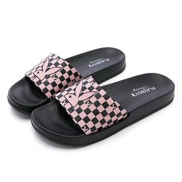 ✨迎新年 特殺65折起｜PLAYBOY 賽車格 Q軟輕量休閒拖鞋-黑粉(PYT001)