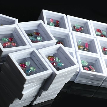 親寶水晶代兄清廠老料西瓜藍紅碧璽吊墜（一盒打包價不單賣）