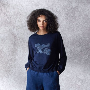 INDIGO拔染線條感印花長袖上衣