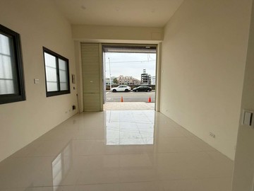 東區近新時代｜店住合一黃金店舖｜1-3樓邊間戶｜台中市東區旱溪東路一段
