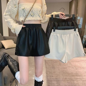 La Belleza素面高腰鬆緊腰側開叉皮質側口袋闊腿皮質短褲