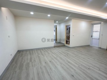 ⭐R12捷運｜近義享.好市多.高醫｜3樓收租美寓｜高雄市三民區重慶街