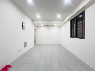 儀居團隊FZ3三重國小捷運頂家大空間｜新北市三重區六張街