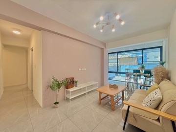 駁二．鹽埕商圈C16輕軌｜翻新一樓美寓大面寬｜高雄市鹽埕區北端街