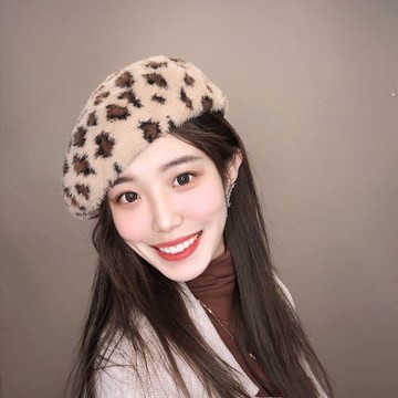 豹紋貝雷帽女士秋冬仿貂絨韓版復古百搭個性英倫保暖蓓蕾帽子女1入