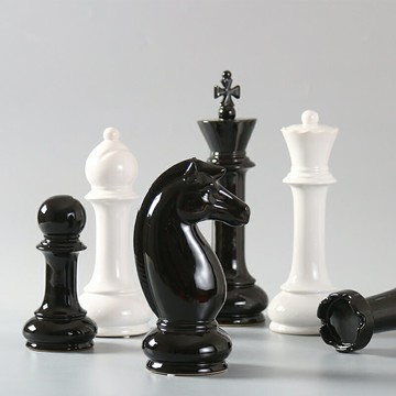 現代新歐式簡約陶瓷國際象棋飾品百搭創意家居電視柜擺件搬家禮物