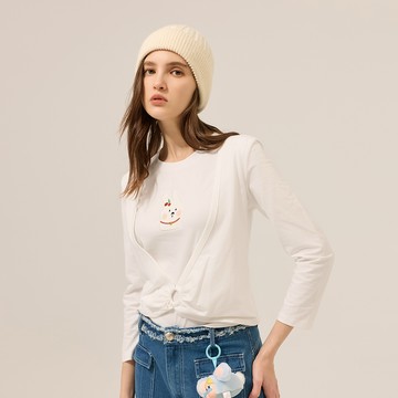 ILEY伊蕾 假兩件釦環萌兔刺繡棉質上衣(白；M-XL)