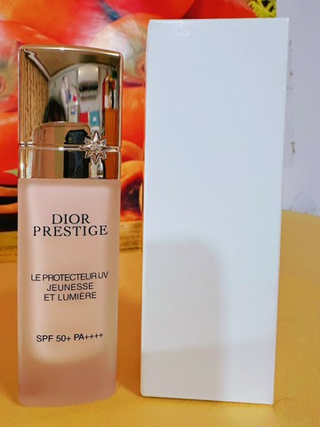 《新歀》迪奧 精萃再生光燦淨白隔離霜30ml 百貨公司專櫃正貨白盒裝 2027.10