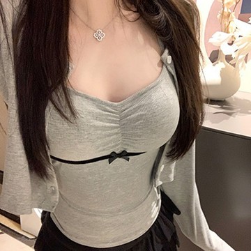 胖胖美依 上衣 胸罩 內搭 背心 吊帶 新款設計感蝴蝶結褶皺聚攏辣妹風上衣欲性感甜美風帶胸墊上衣-6767.