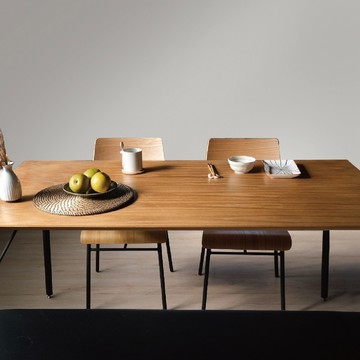 台灣 居然家居 JURAN 翩翩餐桌 - 胡桃木色