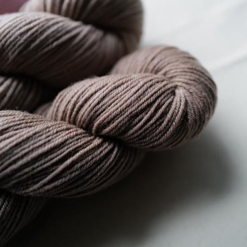 Finch50克202米Fingering粗度美國Quince手工編織毛衣襪羊毛線