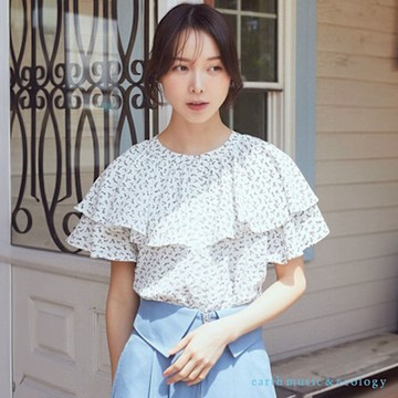 【earth music】素面/碎花斗篷層次翻領剪裁襯衫