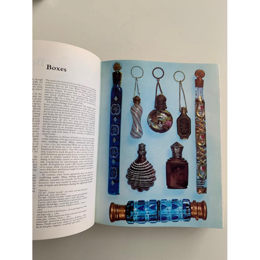 本『The Collectors' Encyclopedia of ANTIQUES』 edited by Phoebe Phillips