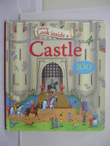 【書寶二手書T1／少年童書_Y69】Look Inside a Castle_Conrad Mason
