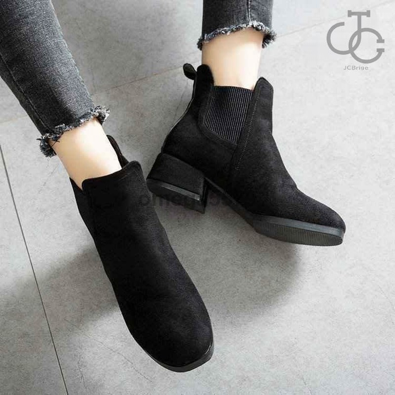 春色3カラー✧ 値下げ ヴェリテクール スウェードショートブーツ