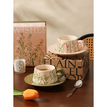 風鈴百合陶瓷咖啡杯子高檔精致杯碟套裝情侶對杯新婚結婚生日禮物