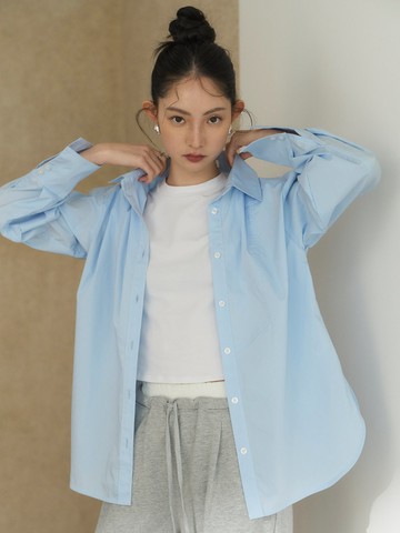 大U型剪接後開岔層次感襯衫(藍色)-女