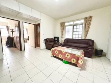 草衙｜佛公｜3面採光公寓4樓｜大空間｜高雄市前鎮區佛公路