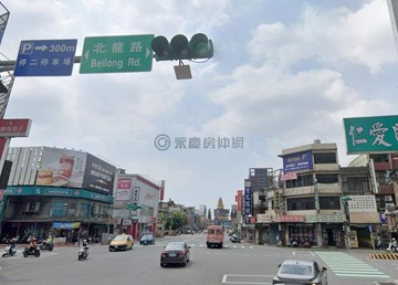 龍潭正市區稀有釋出三角窗住宅用地｜桃園市龍潭區中山段