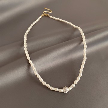 簡約百搭珍珠項鏈女夏年新款鎖骨鏈輕奢小眾設計感choker頸鏈