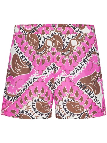 Valentino Garavani - bandana-print swim shorts - men - Polyamide/Polyamide - 52 - Pink
