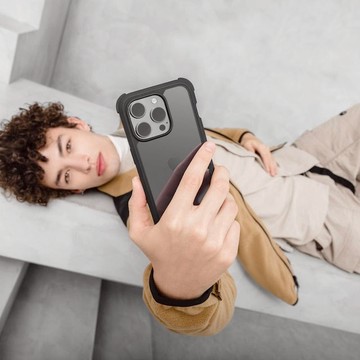 iPhone 15 Odyssey Strap 頂級超軍規防摔 掛繩手機殼 金屬黑/6.7吋 Pro Max