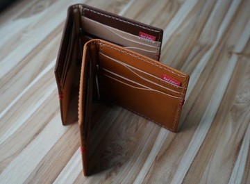 男夾,美式二折錢鈔夾,8個卡層,無零錢袋,意大利進口頭層植鞣皮