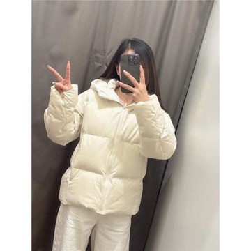 日單2024冬季新款小個子無縫羽絨連帽外套加厚羽絨服女短款469896