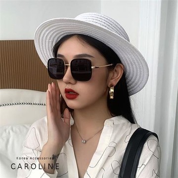 《Caroline》年度最新網紅款潮流行百搭抗UV時尚太陽眼鏡 72891