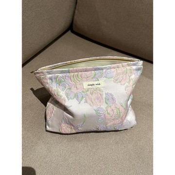 ins2023新款粉玫瑰便攜大容量化妝包高級感手拿包簡約帆布收納包