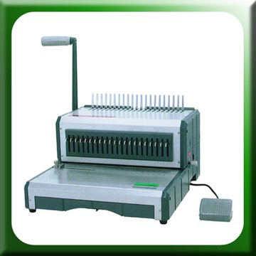 BAS 霸世 D-160 電動膠環裝訂機 (膠圈機/打孔機)【APP滿額下單10%點數(單一帳號最高5000點)】1/31止