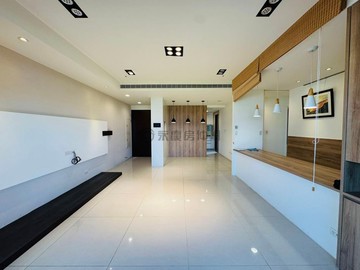 簡約風裝潢｜眺望烏日鄉園視野｜3+1房附平車｜台中市烏日區溪南路一段