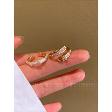 氣質百搭！小眾高級皮帶扣鋯石滴釉疊戴戒指女溫柔秋冬兩件套指環
