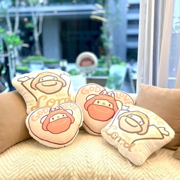 穌哥抱枕【God is Love、Praise the Lord】