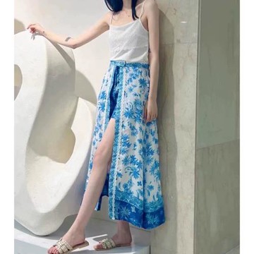 法式小眾2023夏季新款藍色碎花開叉裙褲高腰蕾絲花邊度假風半身裙